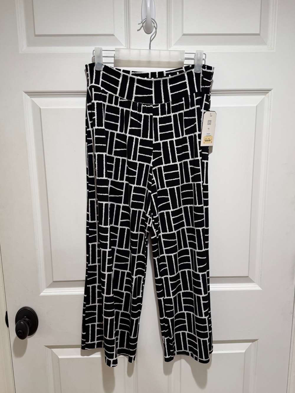 CLARA SUNWOO Black & White Geometric Wide-Leg Pants
